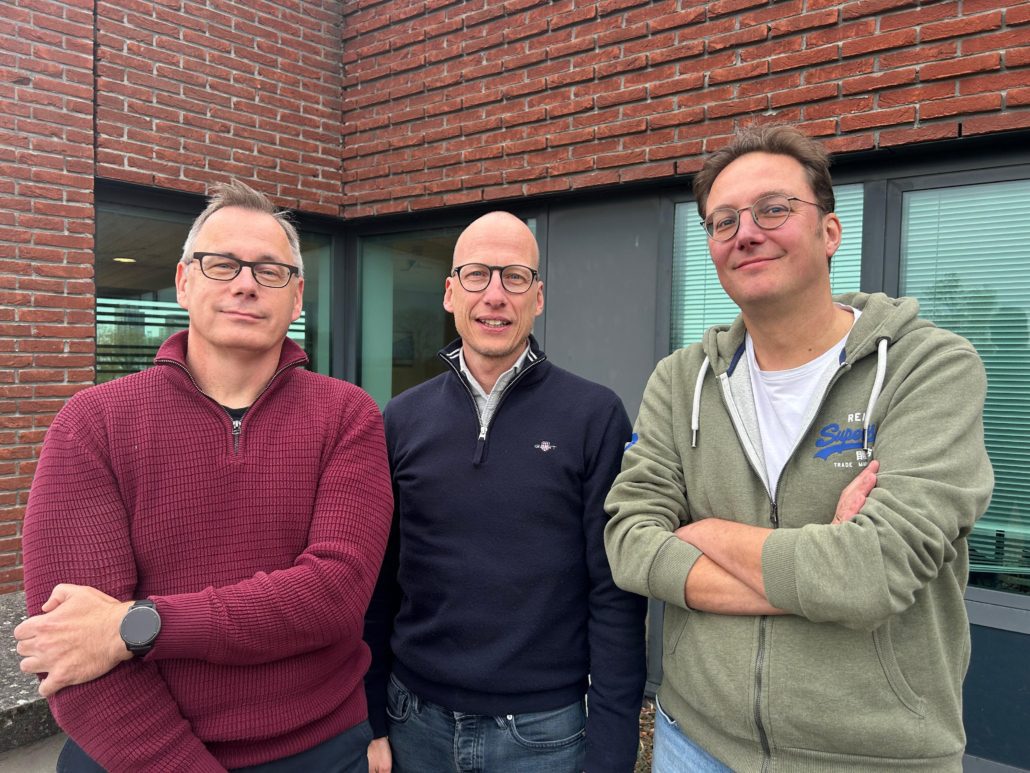 Dirk-Jan Simons, Jeroen Vugts, Michiel Hagenouw
